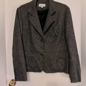 Vintage Ladies charcoal/black blazer with grey/white flecks. Size 14